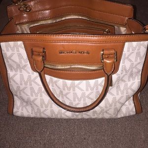 Michael kors bag